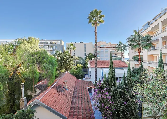 Santa Cruz Yourhosthelper